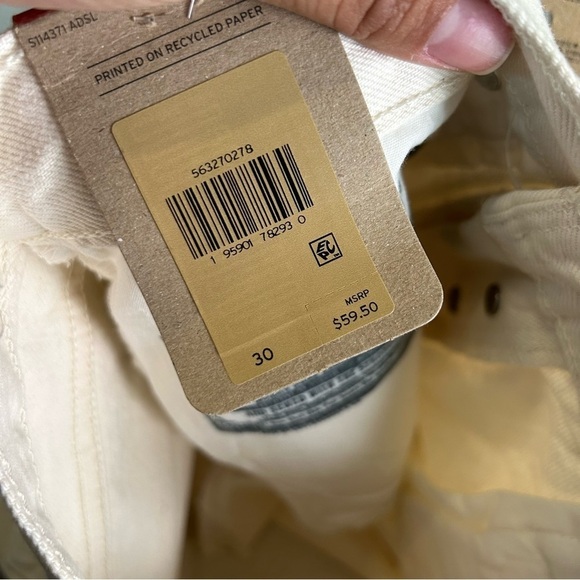 Levis 501 Womens Give Me Butterflies High Rise Denim Shorts NWT​​ - Picture 12 of 14